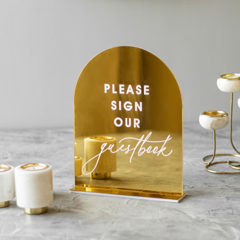 Set Of 4 Wedding Signs,In Lovi - Table Number Gold 评论和价格