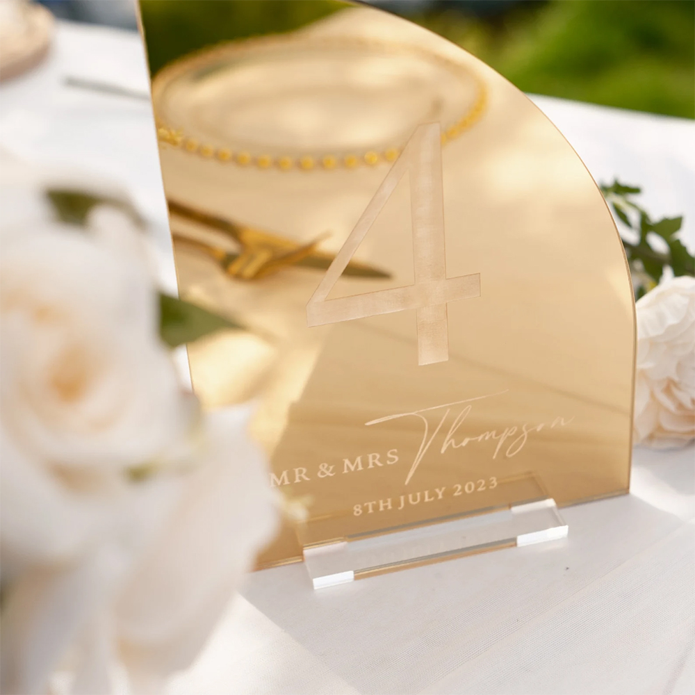 Personalized Wedding Bar Sign  - Table Number Gold 评论和价格